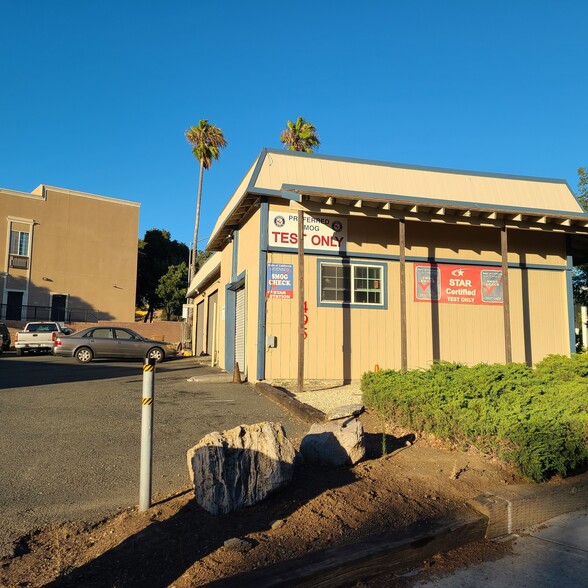 Primary Photo Of 1301 E 5th St, Benicia Auto Repair For Sale