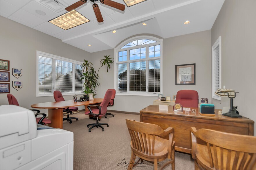 More Photos Of 2825 W Division St, Manteno Medical For Sale