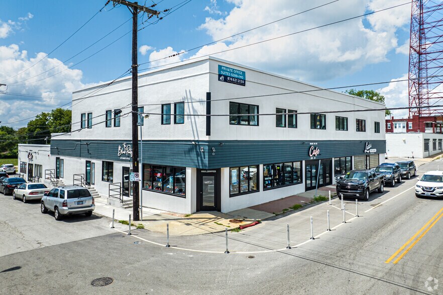 Primary Photo Of 325 E 31st St, Kansas City Office For Lease