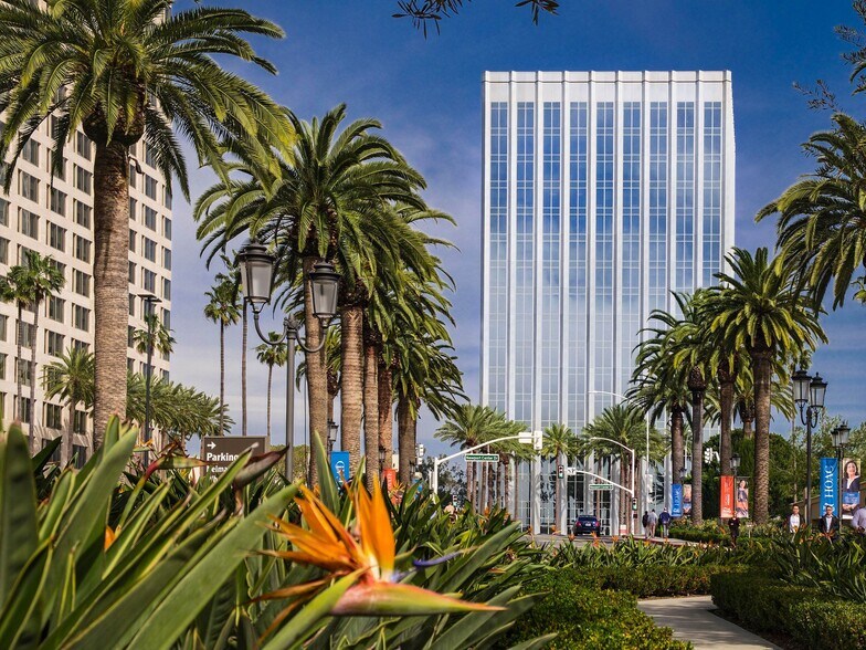 More Photos Of 620 Newport Center Dr, Newport Beach Unknown For Lease