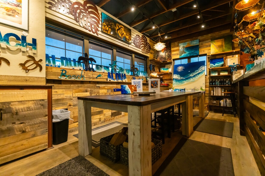 More Photos Of 1051 Kakala St, Kapolei Storefront Retail Office For Lease