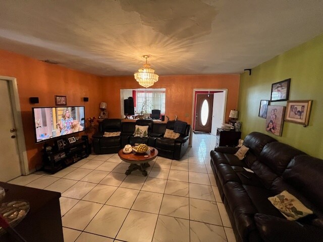 More Photos Of 77 Northwest Blvd, Miami Multifamily For Sale
