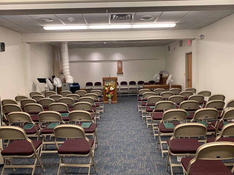 More Photos Of 641-651 Maple Ave, Hartford Office For Sale