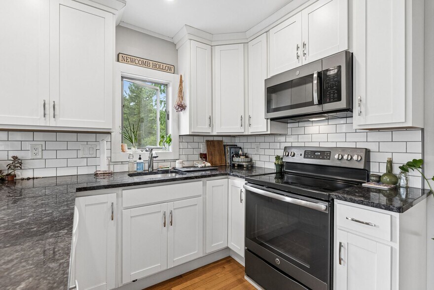 More Photos Of 850 Washington Ave, Portland Apartments For Sale