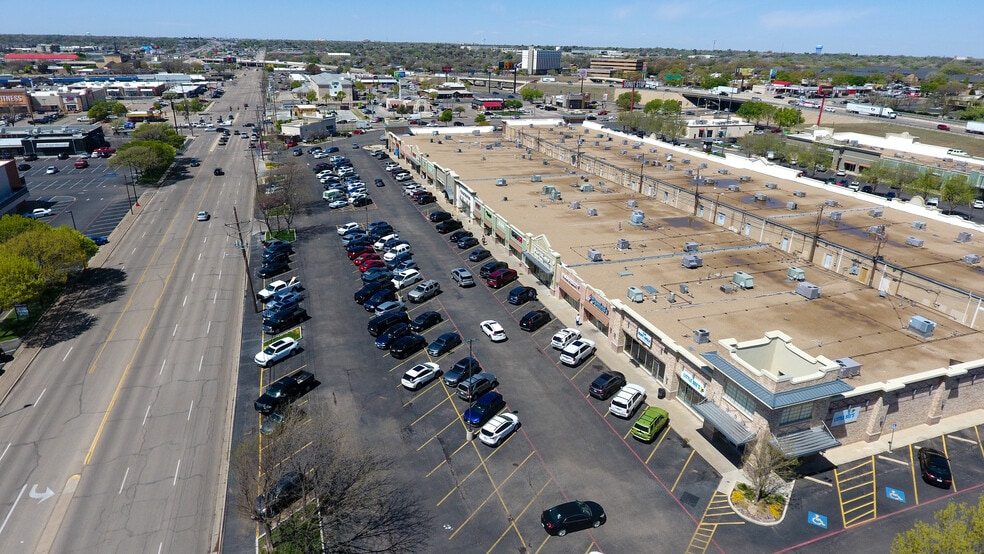 More Photos Of 2401-2493 Interstate 40 W, Amarillo Unknown For Lease