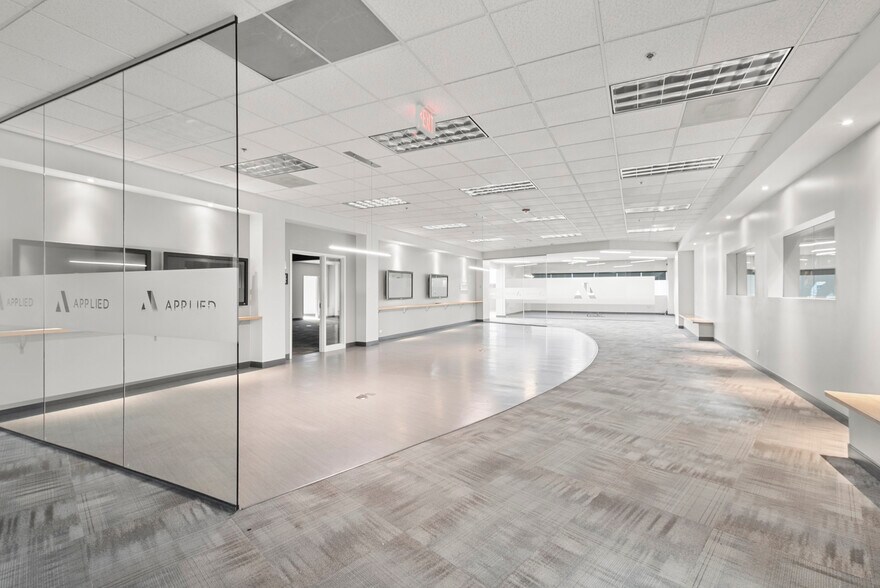 More Photos Of 200 Applied Pky, Monee Office For Lease