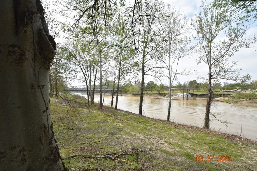 More Photos Of 101 Main St, Greenwood Freestanding For Sale