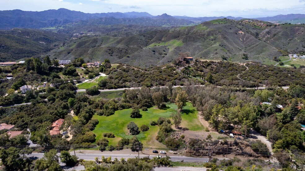 More Photos Of 24415 Mulholland Hwy, Calabasas Land For Sale