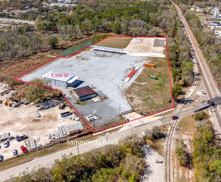 Primary Photo Of 2909 Sammonds Rd, Plant City Manufacturing For Lease