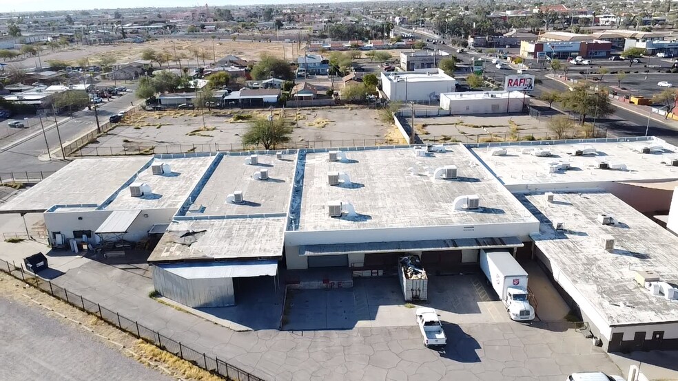 More Photos Of 2717 S 6th Ave, Tucson General Retail For Sale