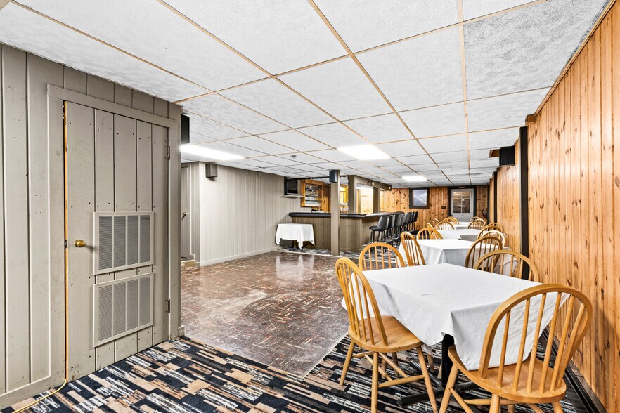 More Photos Of 8355 Highway 2, Iron River Restaurant For Sale