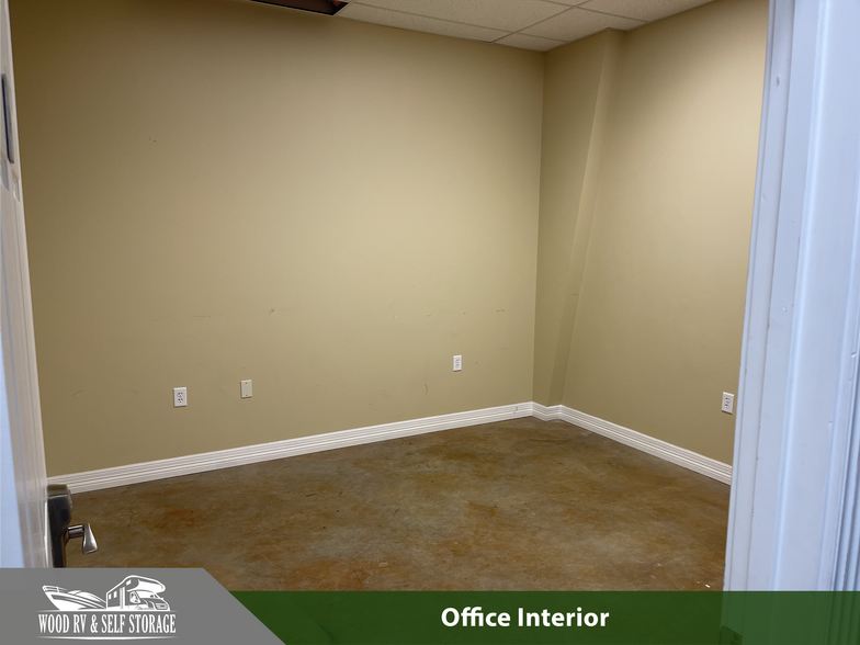 More Photos Of 18901 Kuykendahl Rd, Spring Freestanding For Lease