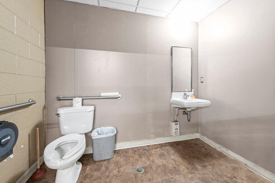 More Photos Of 1235 Industrial Dr, Saline Office For Sale