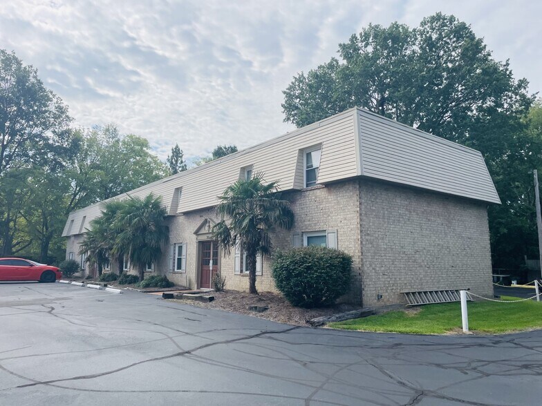 More Photos Of 325 Hall Ln, Pineville Apartments For Sale