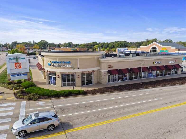 More Photos Of 858 Middle Rd, Bettendorf Unknown For Lease