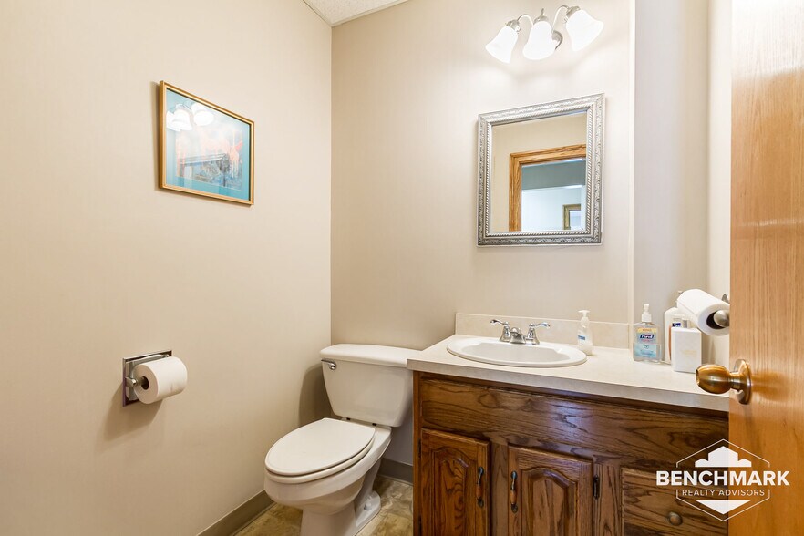 More Photos Of 199 Parrish St, Canandaigua Medical For Sale