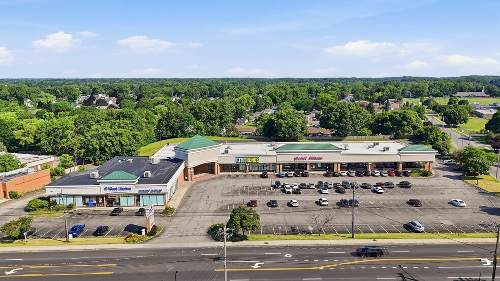 More Photos Of 1826 E Ridge Rd, Irondequoit General Retail For Sale