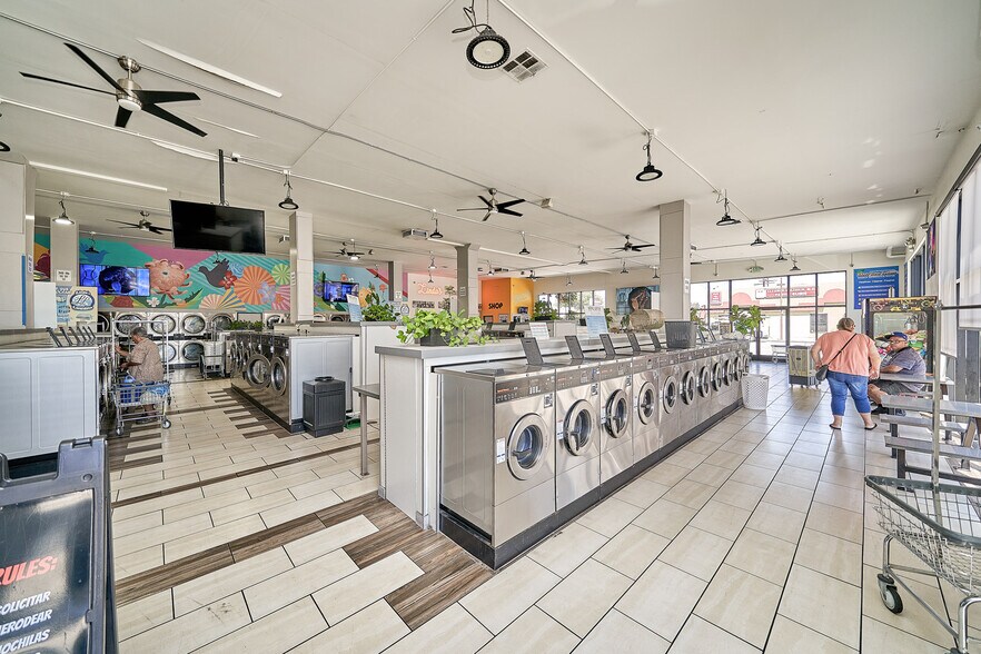 More Photos Of 3046 E Florence Ave, Huntington Park Freestanding For Sale