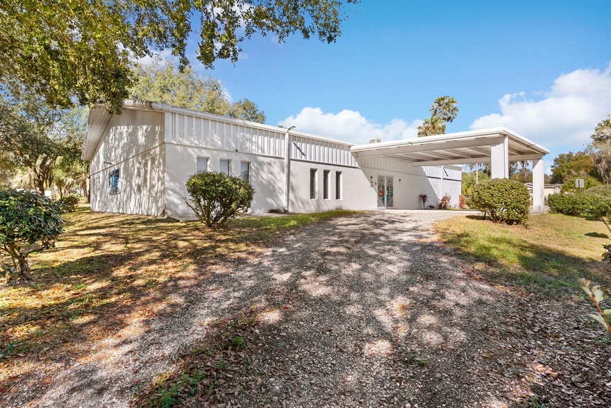 More Photos Of 201 W University Ave, Orange City Religious Facility For Sale