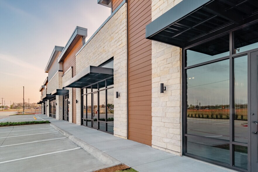 More Photos Of 153 FM 550, Rockwall Freestanding For Lease