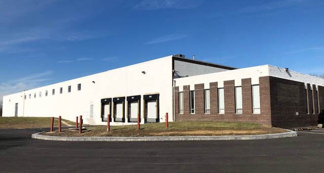 Primary Photo Of 332 Applegarth Rd, Monroe Township Warehouse For Lease