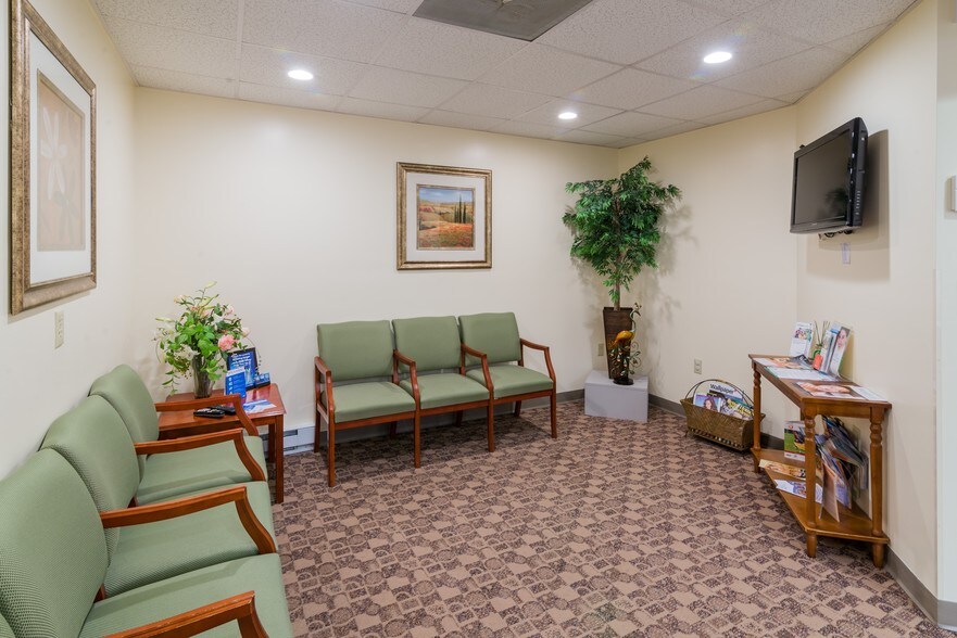 More Photos Of 415 Boston Tpke, Shrewsbury Office For Lease