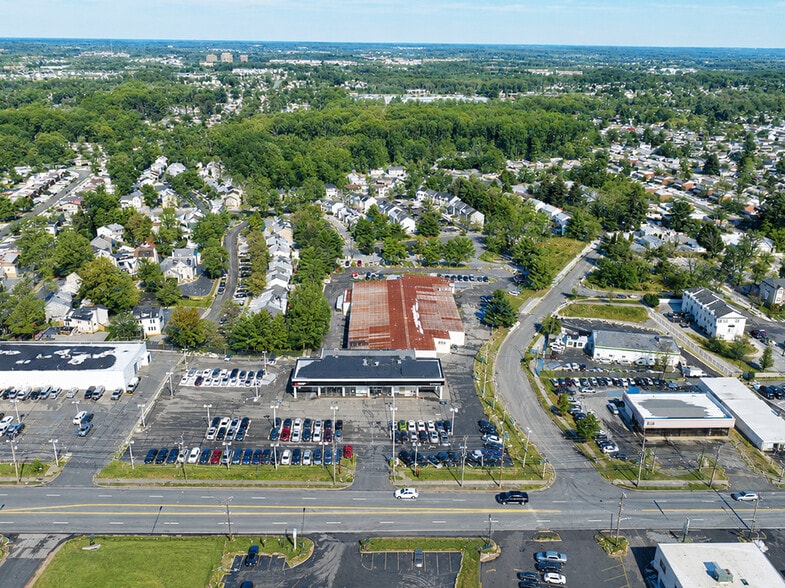 More Photos Of 9400 Liberty Rd, Randallstown Auto Dealership For Sale