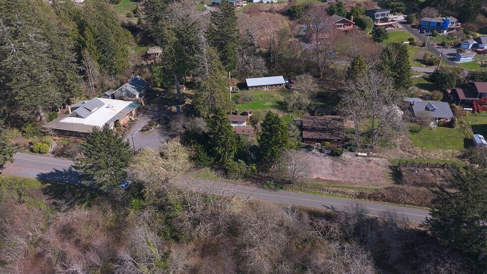 More Photos Of 2579 W Shore Dr, Lummi Island Hotel For Sale