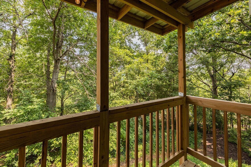 More Photos Of 381 W Guin Rd, Nixa Lodge Meeting Hall For Sale