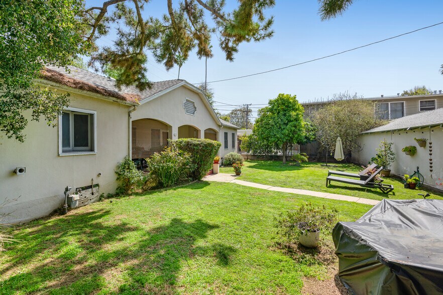 More Photos Of 646 Orange Grove Ave, South Pasadena Apartments For Sale