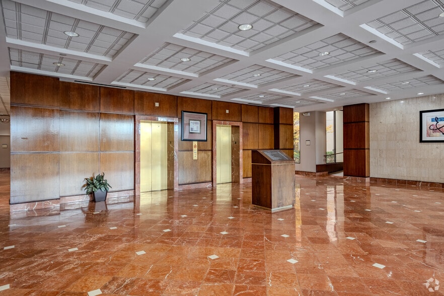 More Photos Of 1895 Phoenix Blvd, Atlanta Office For Lease
