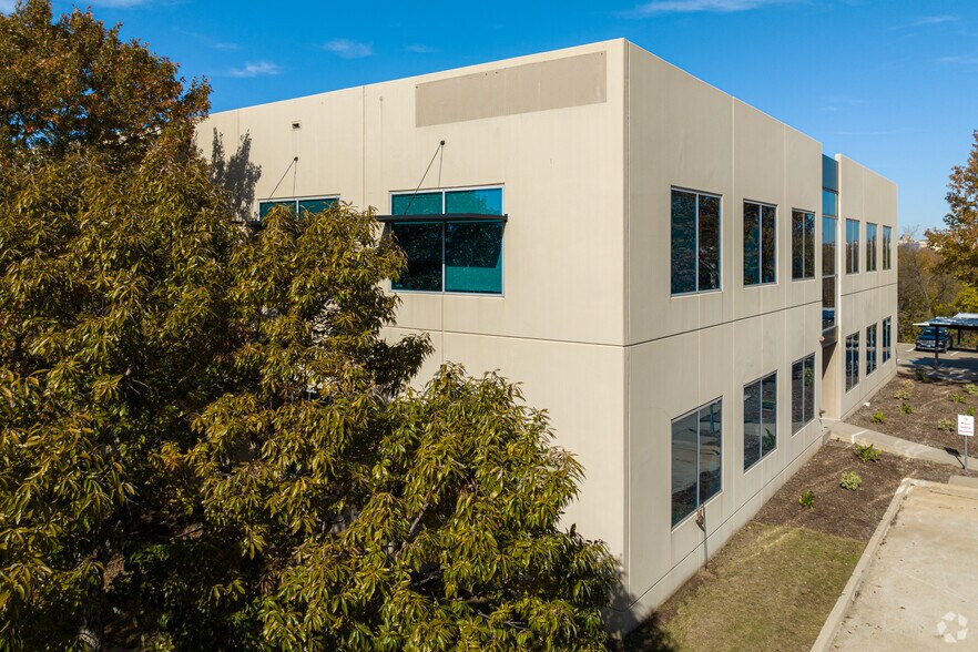 More Photos Of 5750 Genesis Ct, Frisco Office For Lease