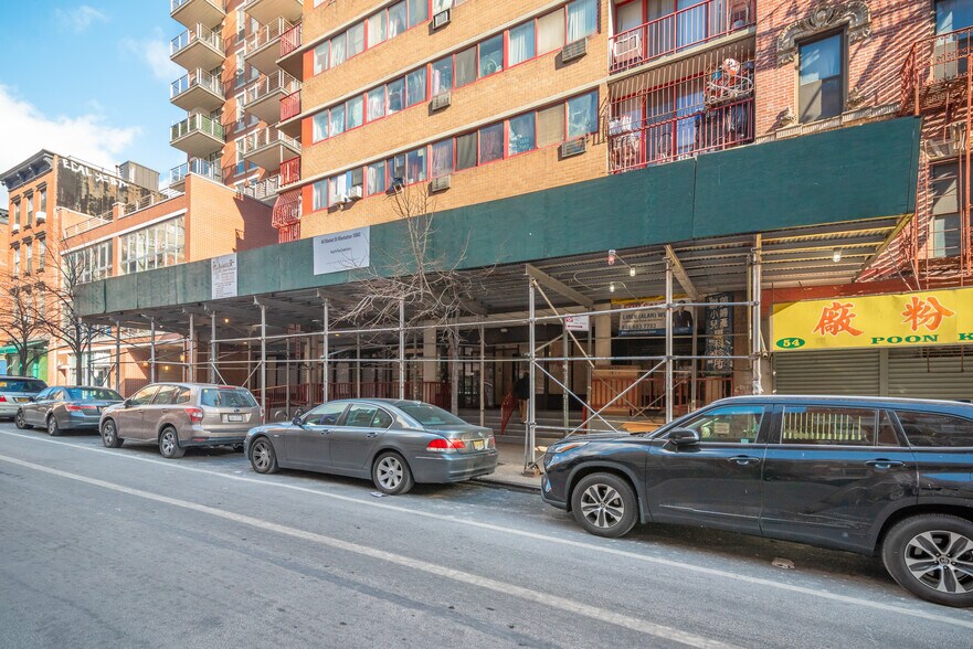 Primary Photo Of 48 Market St, New York Apartments For Sale