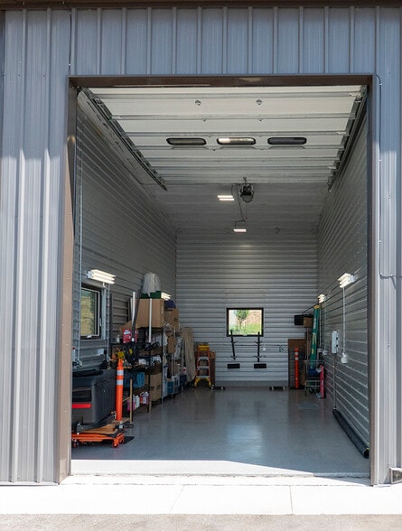 More Photos Of 2535 Aviator Court Unit #H6, Steamboat Springs Industrial For Sale