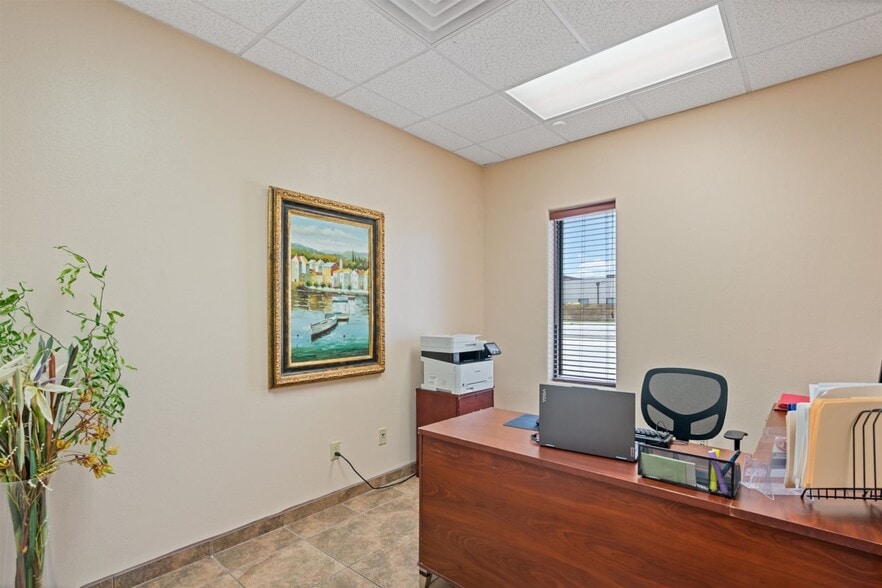 More Photos Of 159 Braddie Dr, Del Rio Light Distribution For Sale