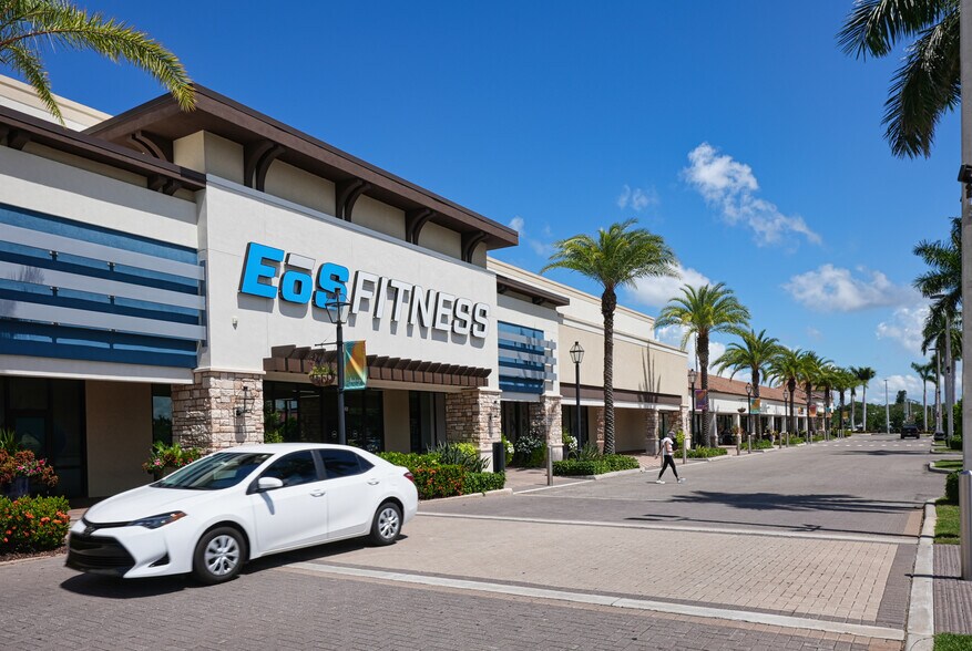 More Photos Of 4800-4996 S Tamiami Trl, Sarasota Unknown For Lease