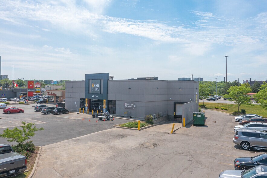 More Photos Of 2625 Weston Rd, Toronto Unknown For Lease