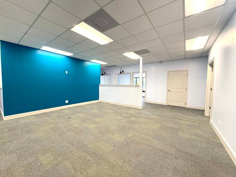 More Photos Of 125 W Pineview St, Altamonte Springs Medical For Sale