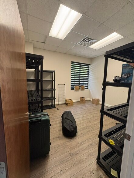More Photos Of 2803 Greystone Commercial Blvd, Birmingham Office For Sale