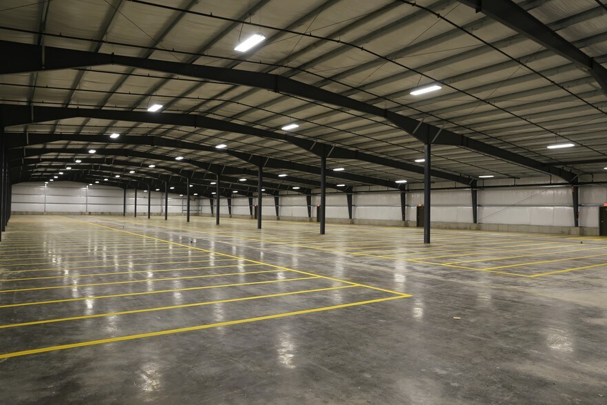 More Photos Of 1690 Greene St, Marietta Warehouse For Lease