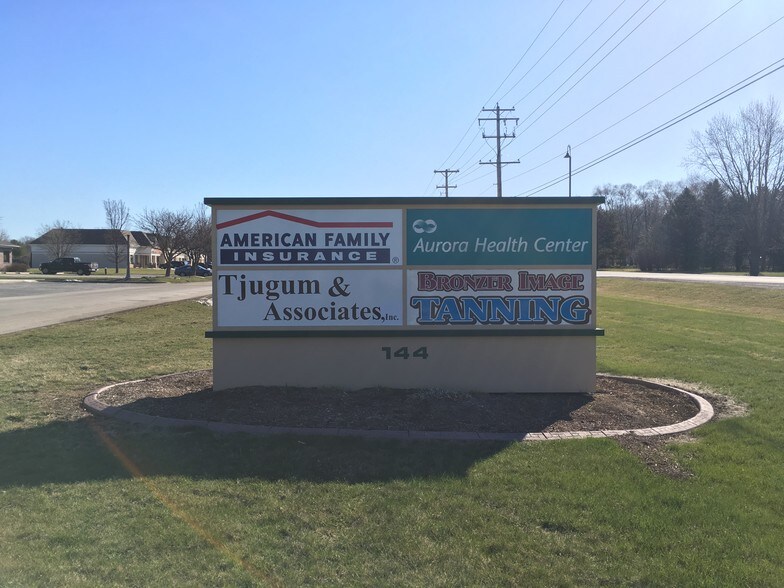 More Photos Of 144 E Summit Ave, Wales Medical For Sale