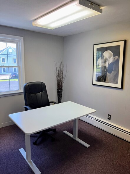 More Photos Of 29 Hartford Ave, Granby Office For Lease