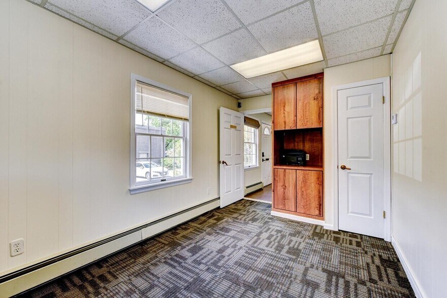 More Photos Of 410 Franklin Ave, Nutley Office For Lease