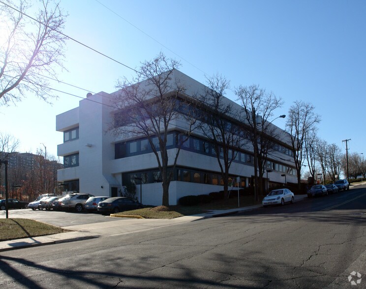 More Photos Of 1751 Elton Rd, Silver Spring Office For Lease