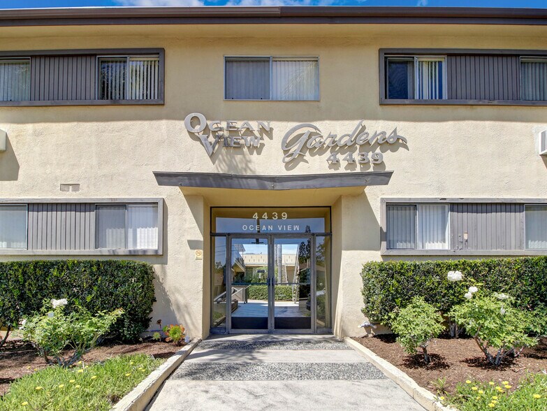 More Photos Of 4439 Ocean View Blvd, Montrose Apartments For Sale