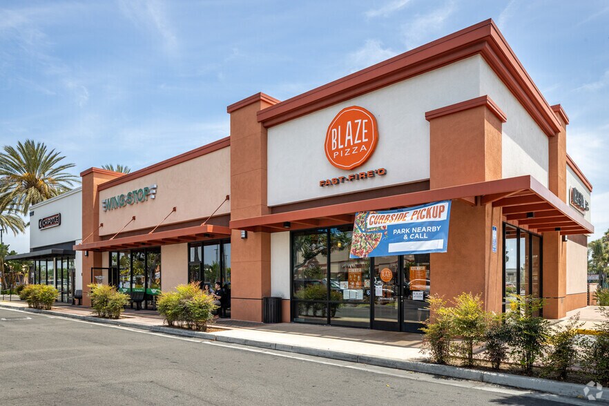 More Photos Of 9561-9971 Chapman Ave, Garden Grove Unknown For Lease