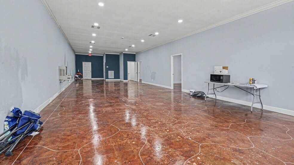 More Photos Of 619 Jackson, Pasadena Storefront Retail Office For Sale
