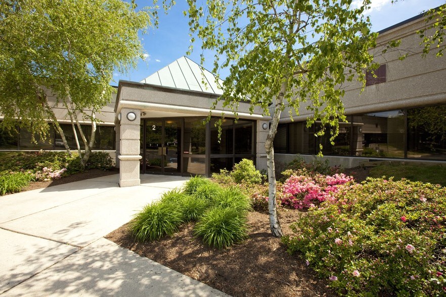 More Photos Of 100 Willowbrook Rd, Freehold Unknown For Lease