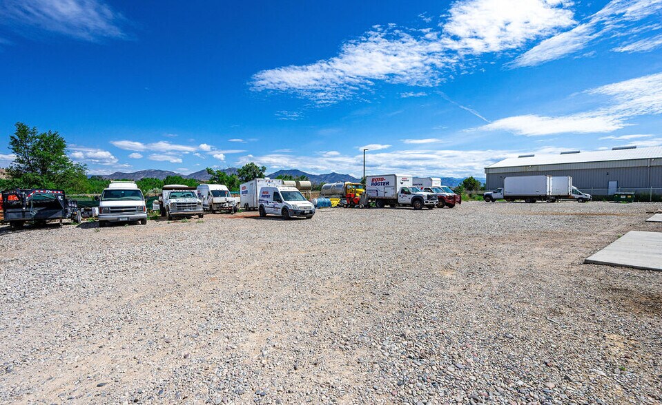More Photos Of 1944 Airport Rd, Rifle Warehouse For Sale