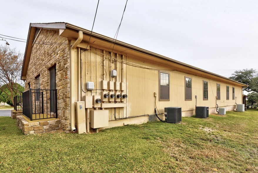 More Photos Of 13740 Research Blvd, Austin Medical For Lease